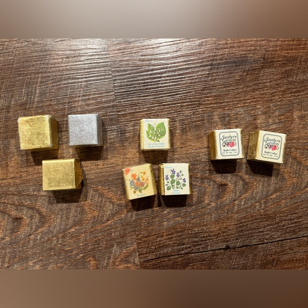 8 pk DeLagar/Assort ed Brands English Bath Cubes Floral Scents Vintage